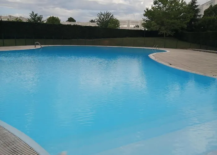 Romantisme Et Glamour Avec Spa ,Jardin Proche Zenith